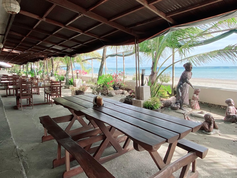 Breakthrough Restaurant